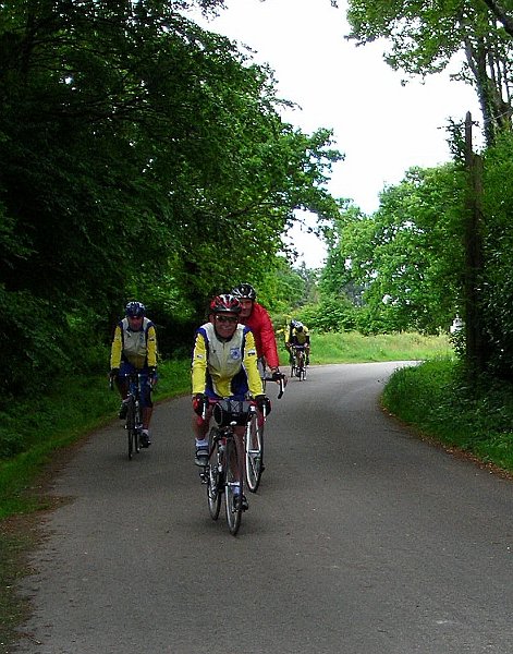 2011-05-12 08 La descente vers St Aignan.JPG